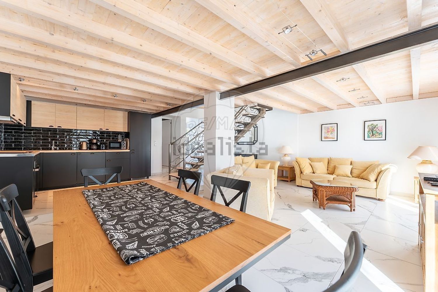 出租公寓 t4在Estrada da Quinta do Lago, 1 - 客厅