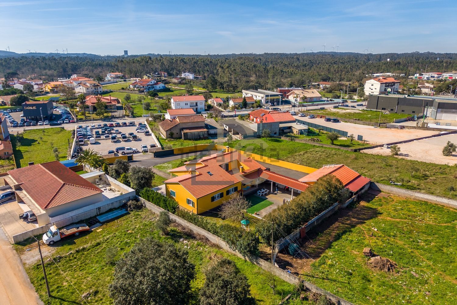 小楼房或独栋别墅出售在Avenida de Nossa Senhora de Fátima, 132 - 照片