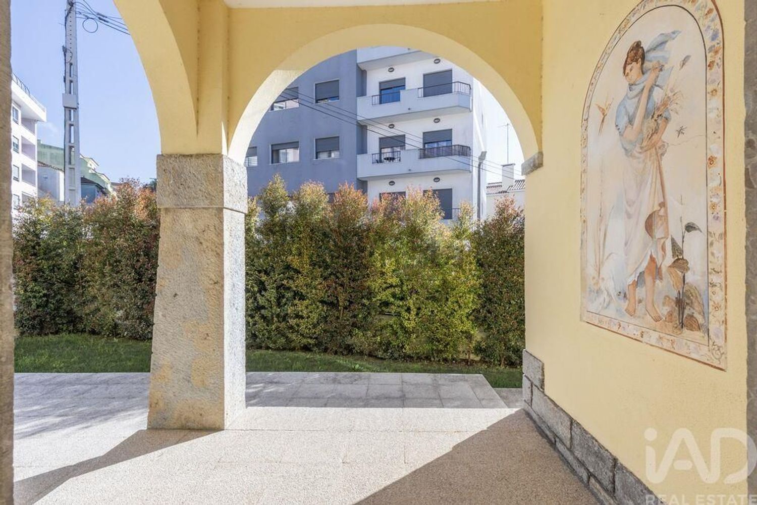 出租小楼房或独栋别墅在Estação de Agualva-Cacém - 前厅