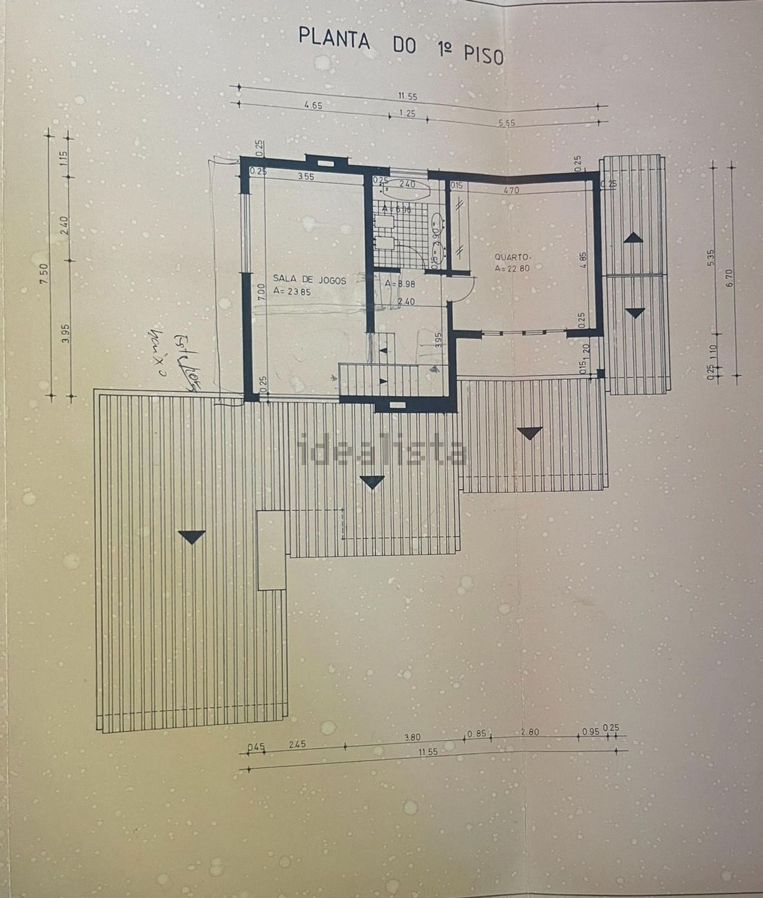 小楼房或独栋别墅出售在Rua de Cascais - 平面图