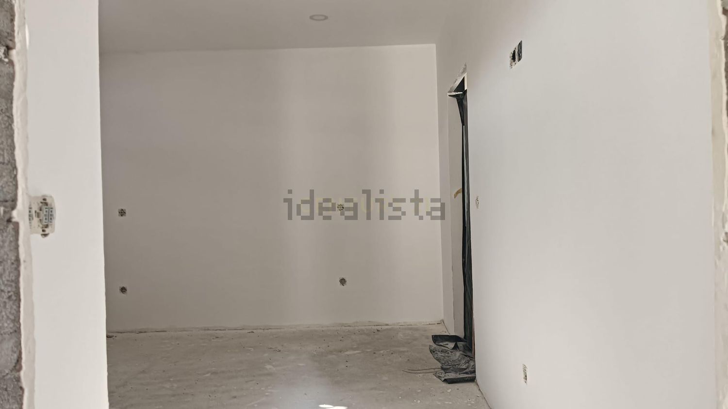 小楼房或独栋别墅出售R. da Moita de Sebastião, 27 - 居住