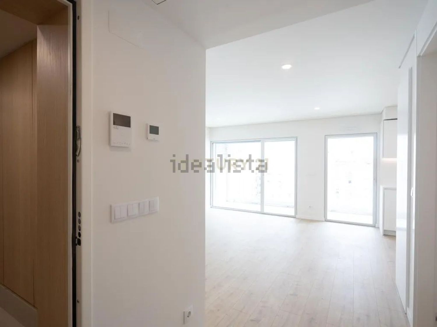 公寓 t2出售在Rua Sarmento de Beires, 47 - 居住