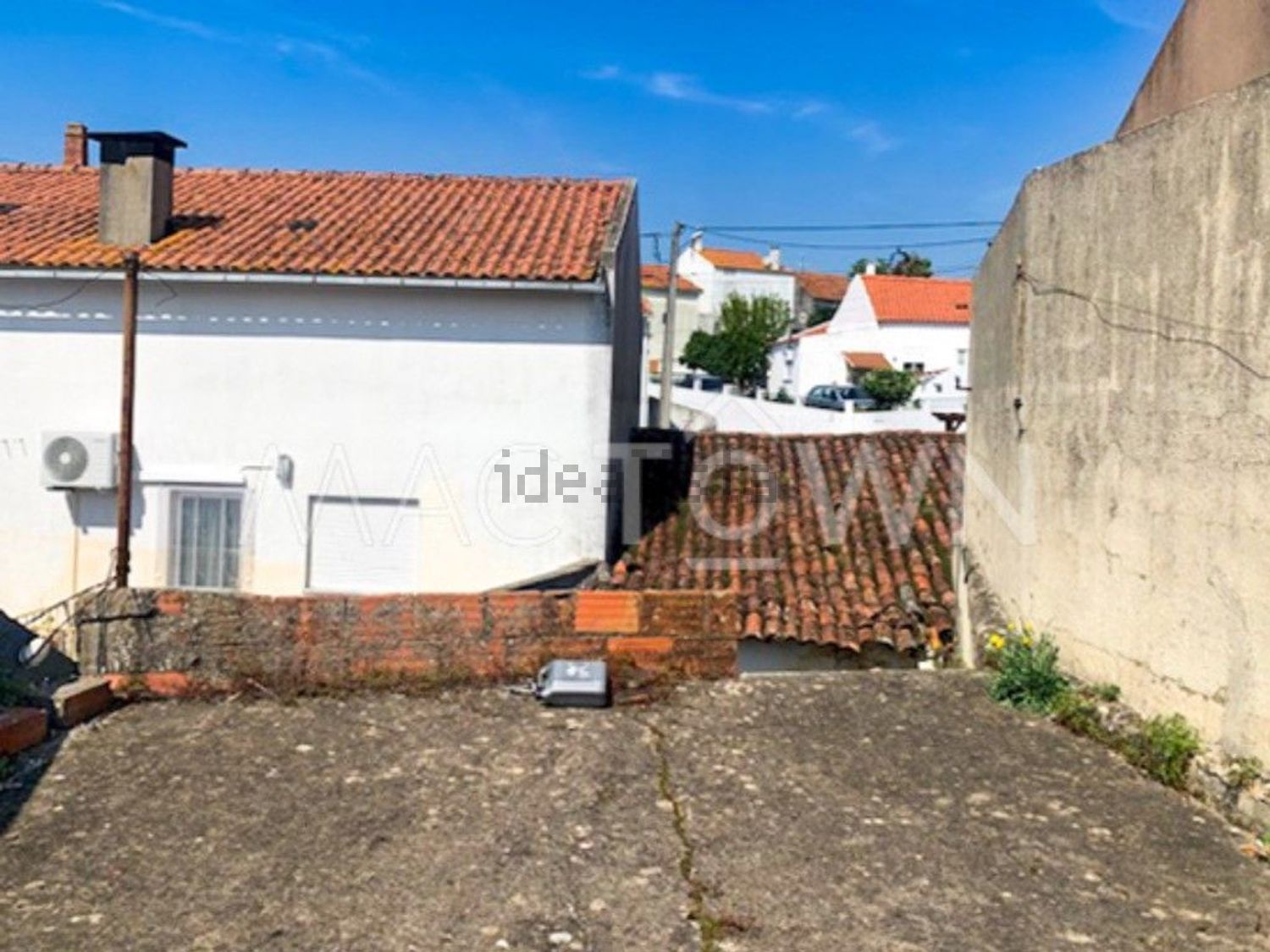 小楼房或独栋别墅出售在Rua Direita, 170 - 外立面