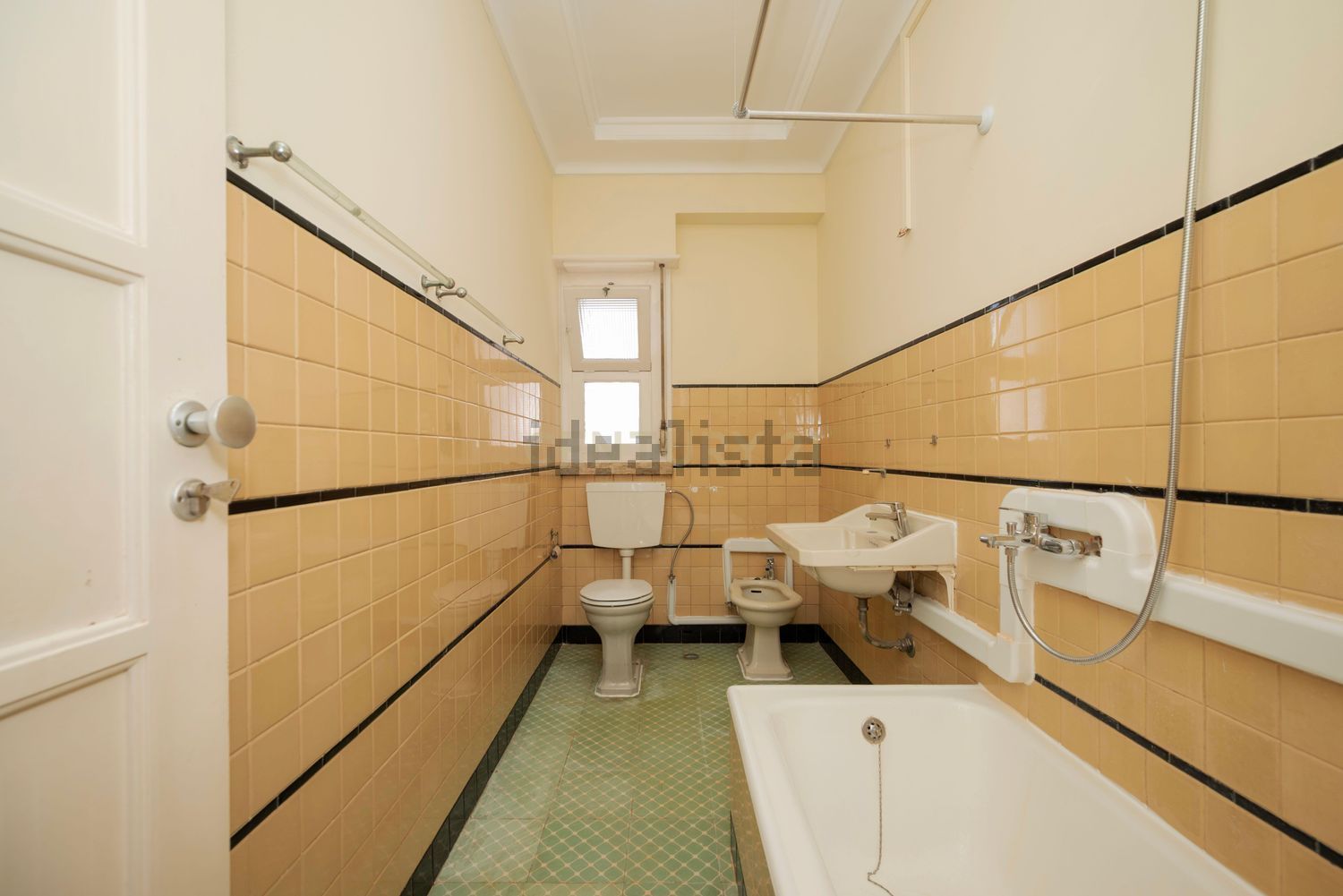 公寓 t2出售在Rua Gonçalves Crespo, 6 - 卫生间