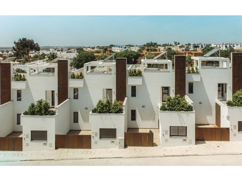联排别墅出售在Rua da Bela Vista, 9