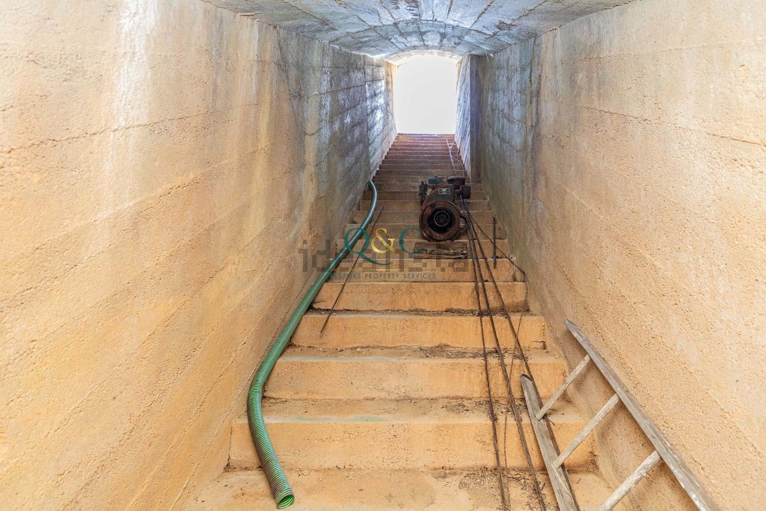 庄园出售在Moncarapacho e Fuseta - 详情