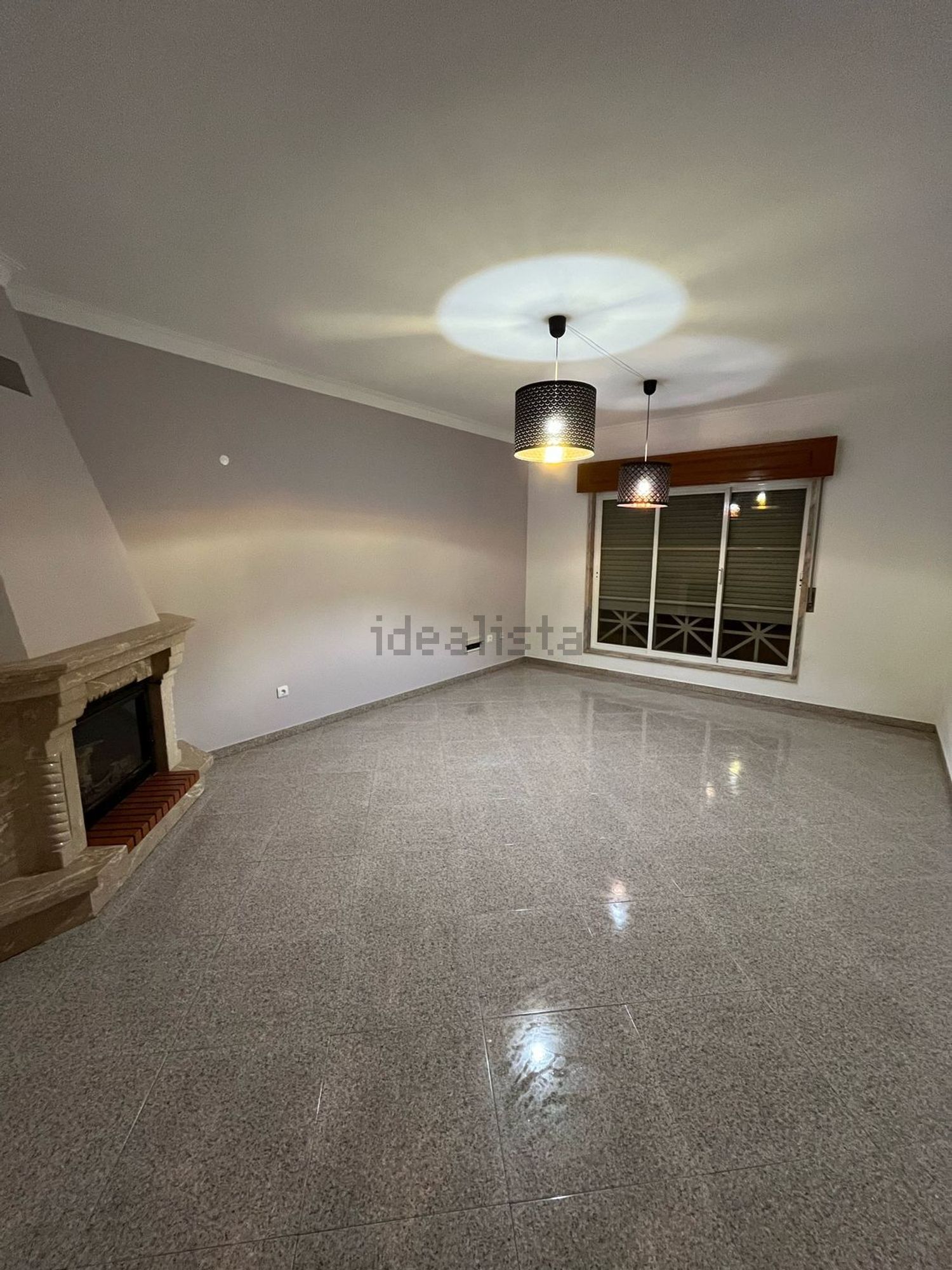 出租公寓 t2在Rua Ribeira, 5 - 客厅