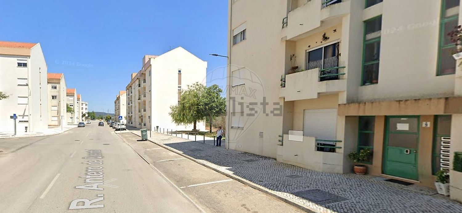公寓 t3出售在Rua Antero de Quental - 视线