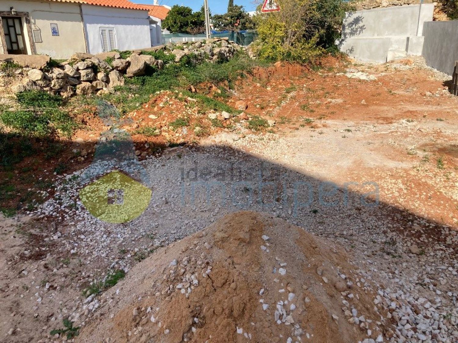 小楼房或独栋别墅出售在Estrada de Paderne - 花园