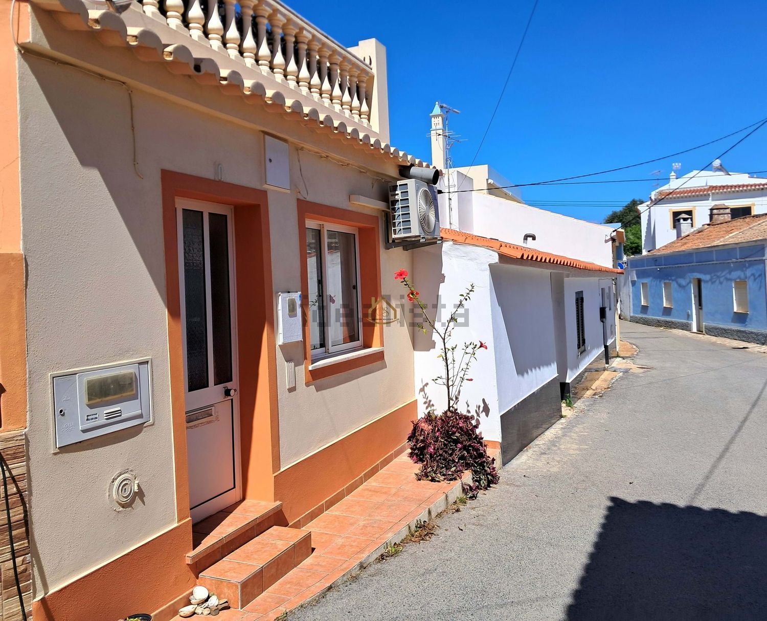 联排别墅出售在Almádena - 外立面