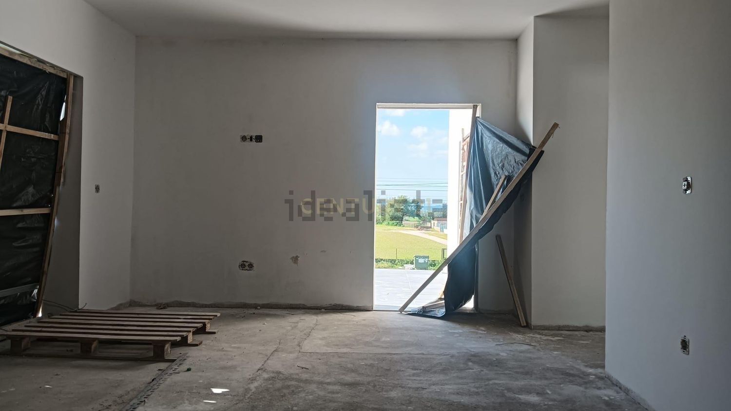 小楼房或独栋别墅出售R. da Moita de Sebastião, 27 - 照片