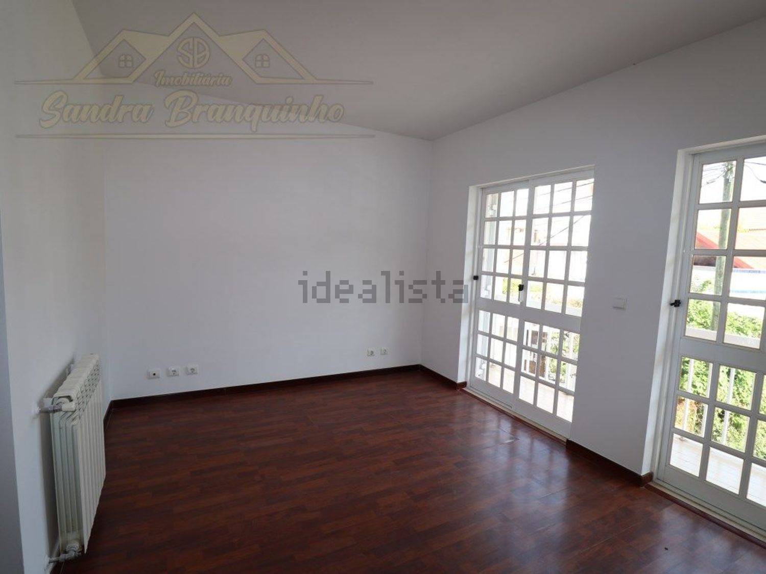 出租公寓 t3在Avenida António Maria Jalles, 100 - 居住