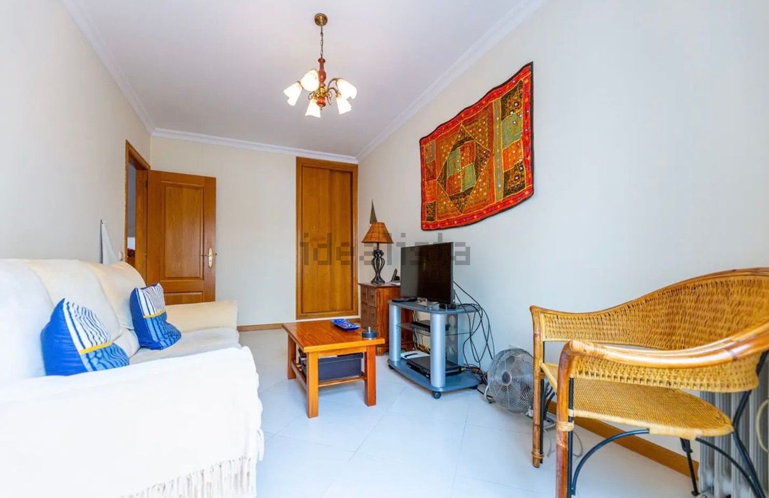 出租双拼别墅在Rua Almirante Cândido dos Reis, 210 - 卧室