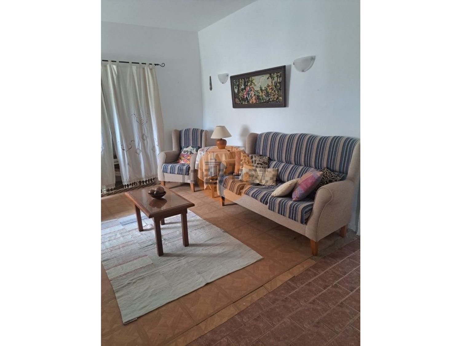 出租小楼房或独栋别墅在Vila Real de Santo António - 客厅