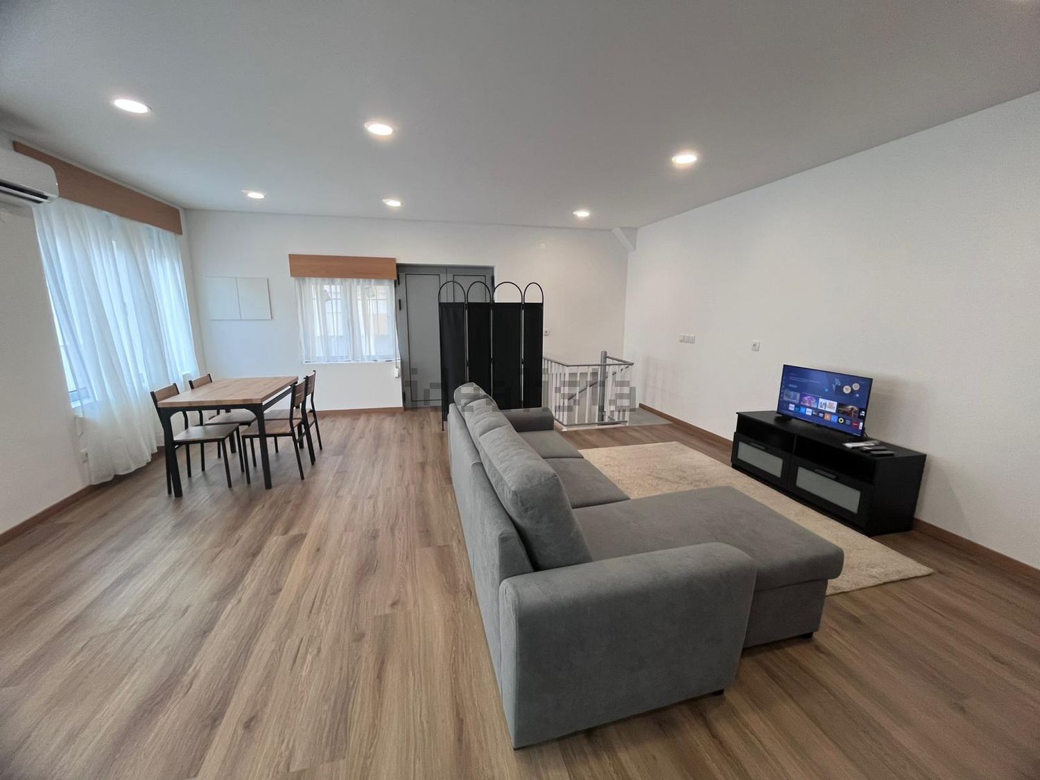 出租公寓 t2在Rua dos Lusíadas, 5 - 客厅