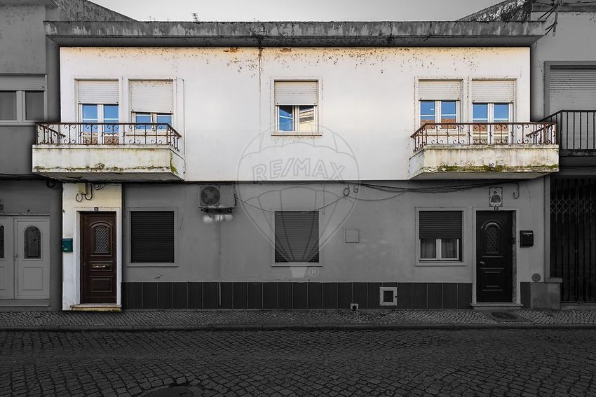 公寓 t3出售在Rua João José Soares Mendes