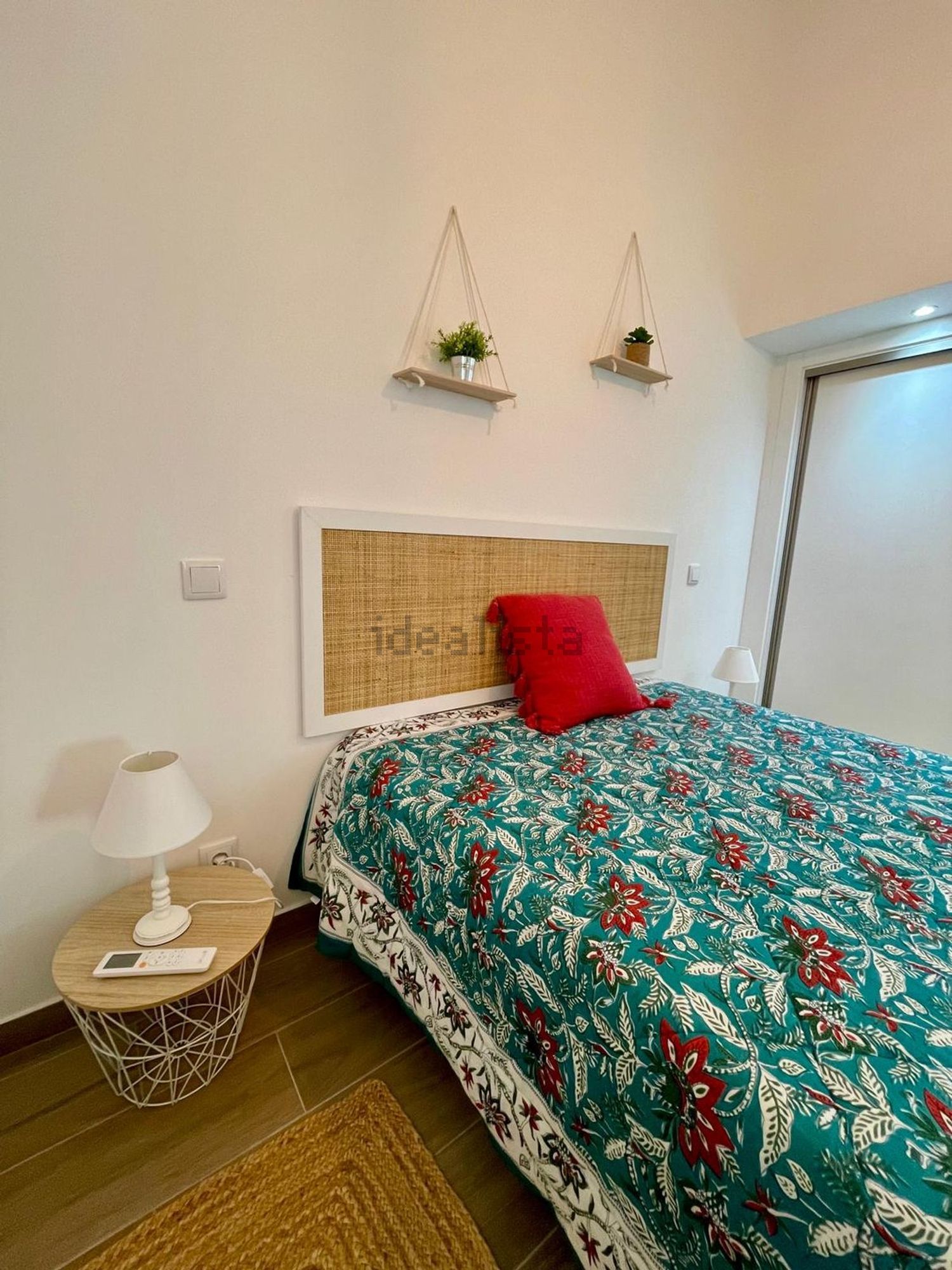 出租小楼房或独栋别墅在Travessa José Lourenço - 卧室