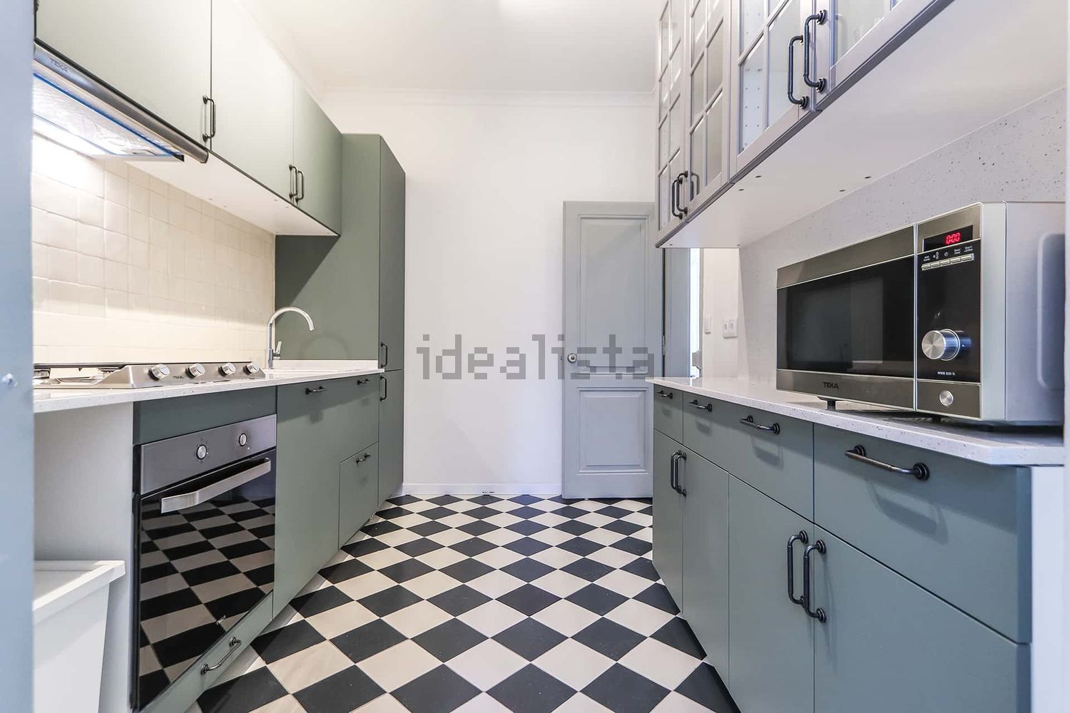 出租房间在Rua Tenente Ferreira Durão, 10 - 厨房