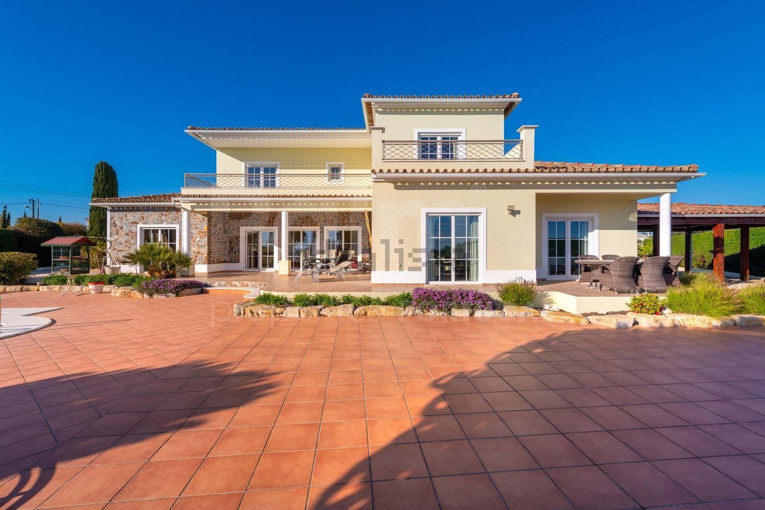小楼房或独栋别墅出售Areia das Almas - 外立面
