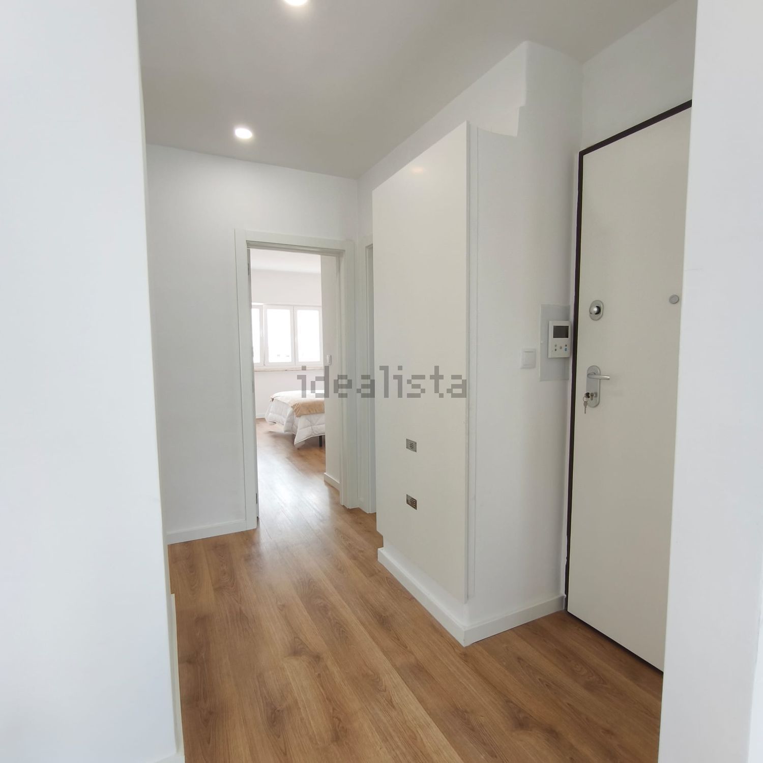 公寓 t3出售在Avenida do Uruguai, 4 Nesq - 过道