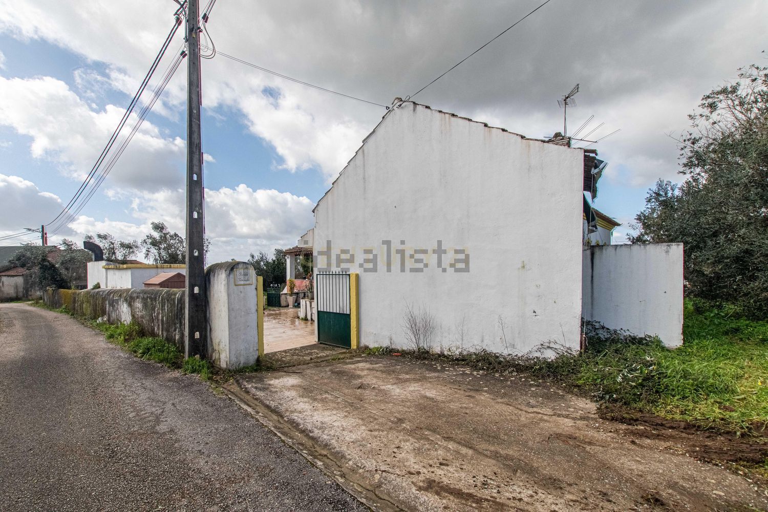 小楼房或独栋别墅出售在Rua São Luis s/n - 照片