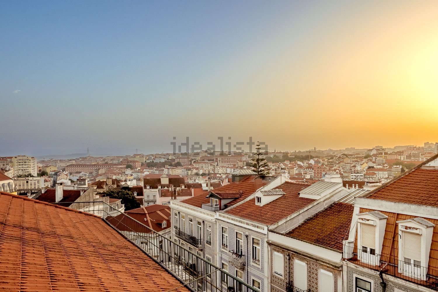 复式公寓出售在Rua Heliodoro Salgado, 16 - 视线