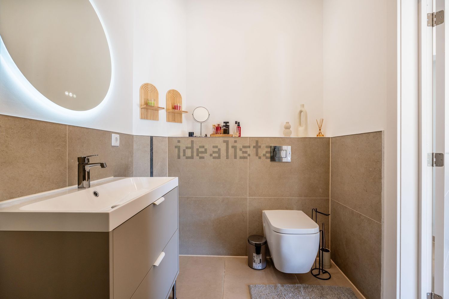 小楼房或独栋别墅出售在Estrada Sem Nome - 卫生间