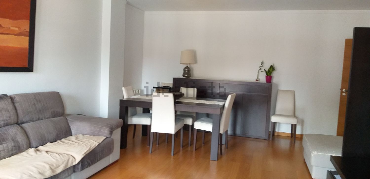 公寓 t3出售在Avenida São Jorge da Mina, 11 - 客厅