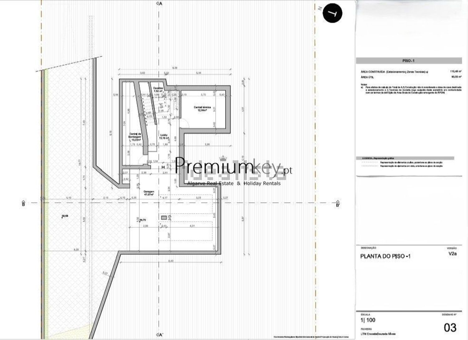 小楼房或独栋别墅出售在Vila de Pêra - 平面图