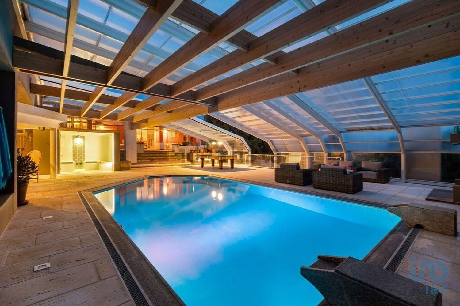 小楼房或独栋别墅出售在Serra - Barragem do Arade - 游泳池