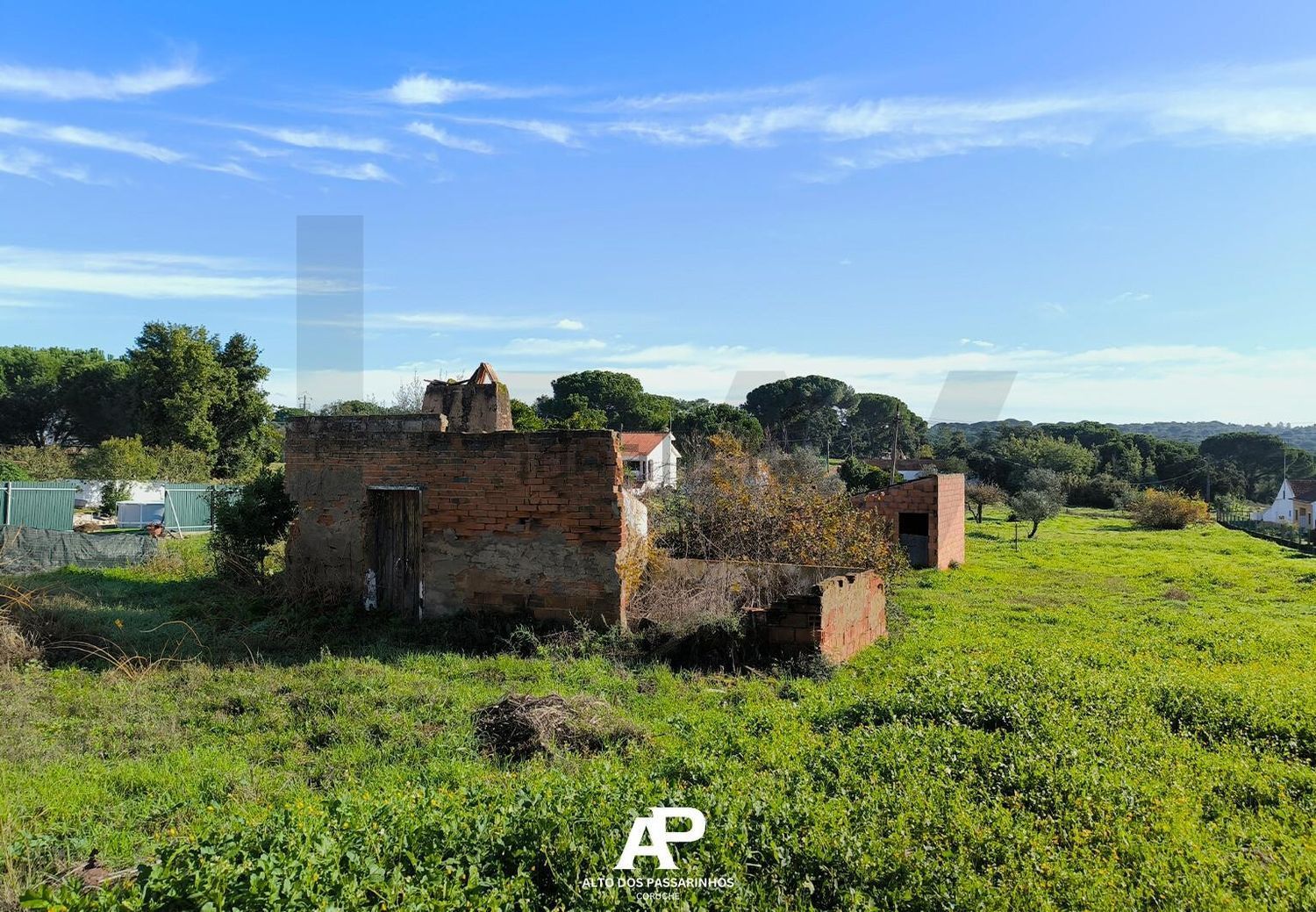 小楼房或别墅出售Alto dos Passarinhos s/n - 花园