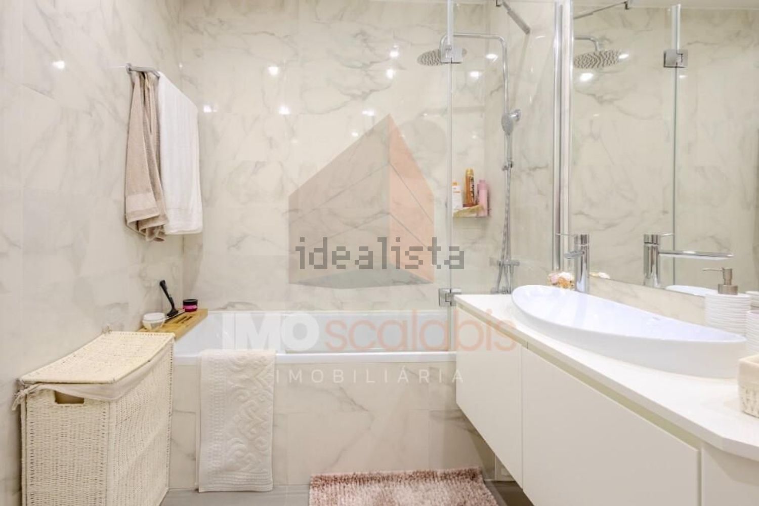 公寓 t3出售在Avenida Grupo de Forcados Amadores de Santarém - 卫生间