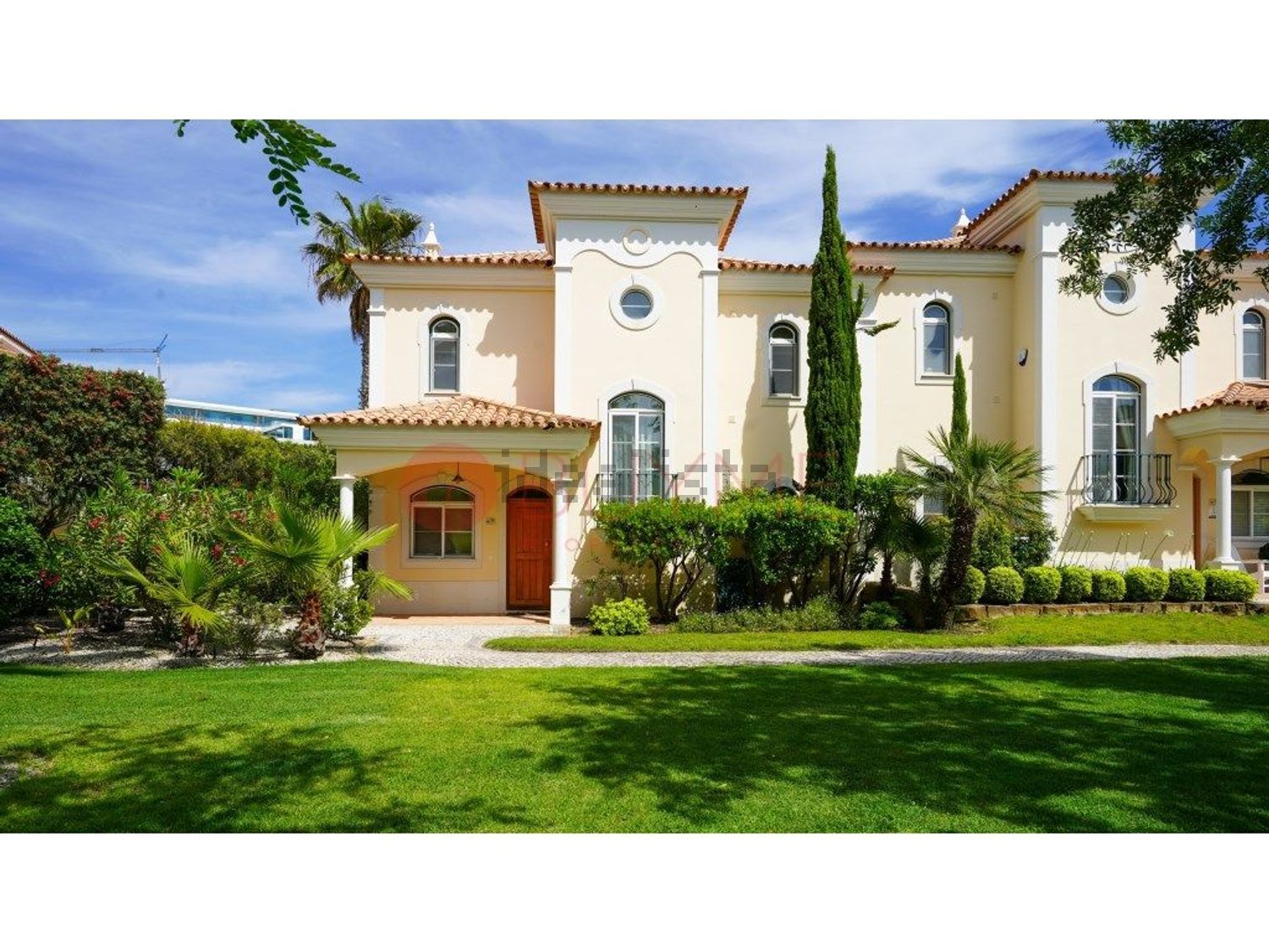 出租小楼房或独栋别墅在Quinta do Lago - Pinheiros Altos - 外立面