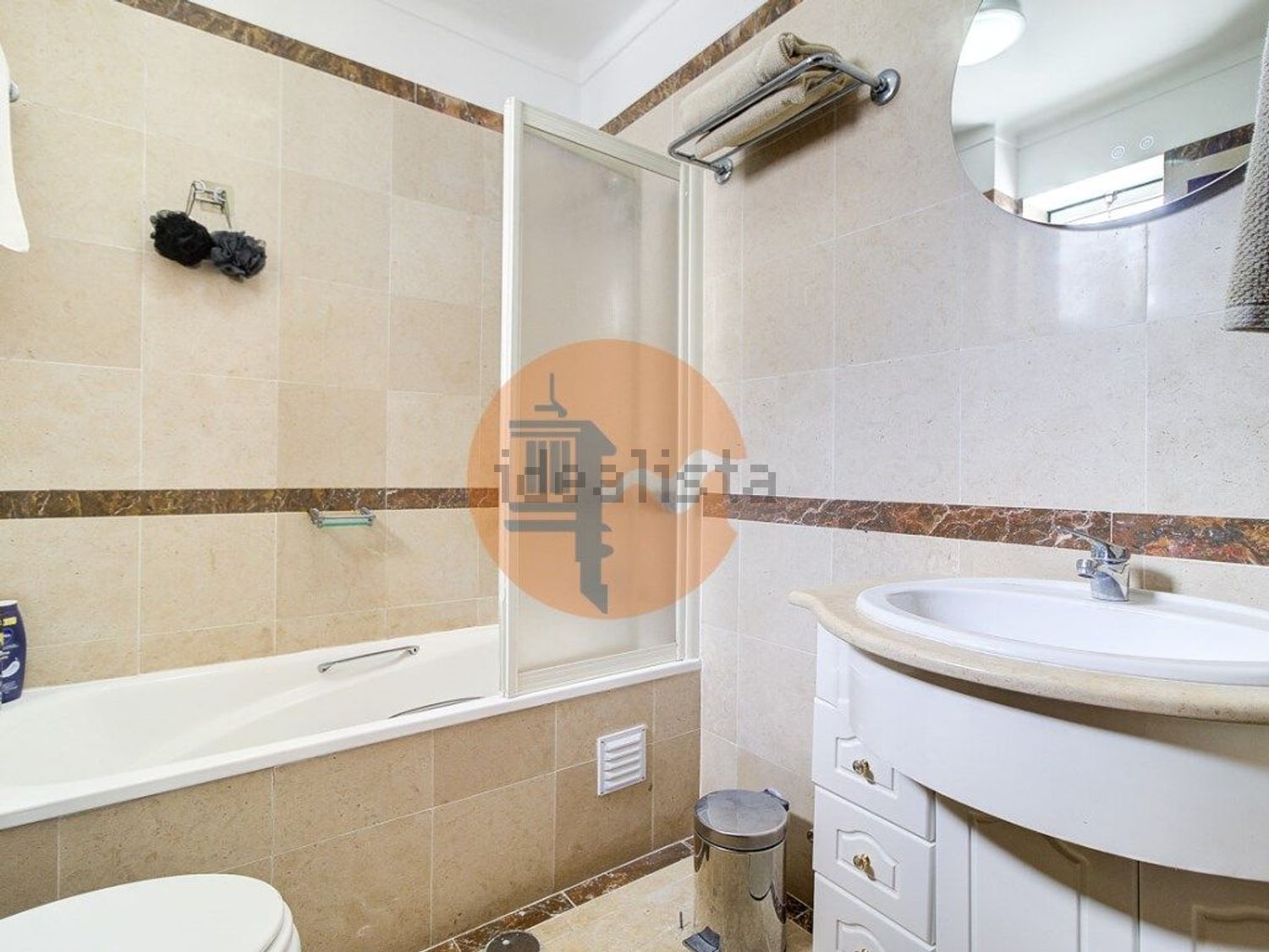 公寓 t2出售在Vila Real de Santo António - 卫生间