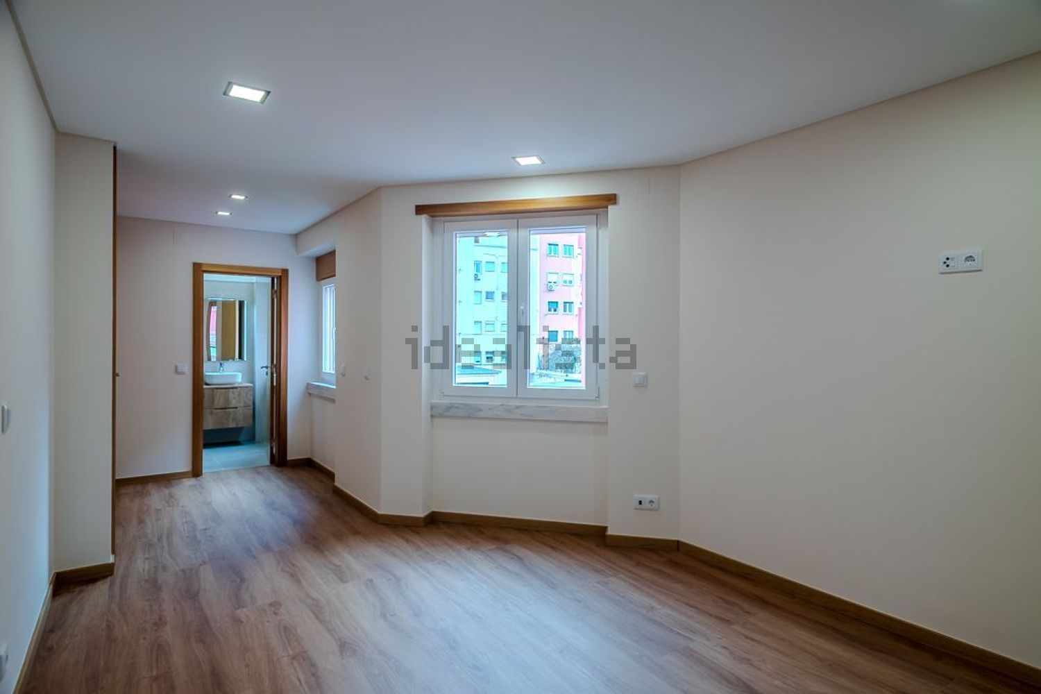 公寓 t3出售在Rua de Entrecampos, 40 - 居住