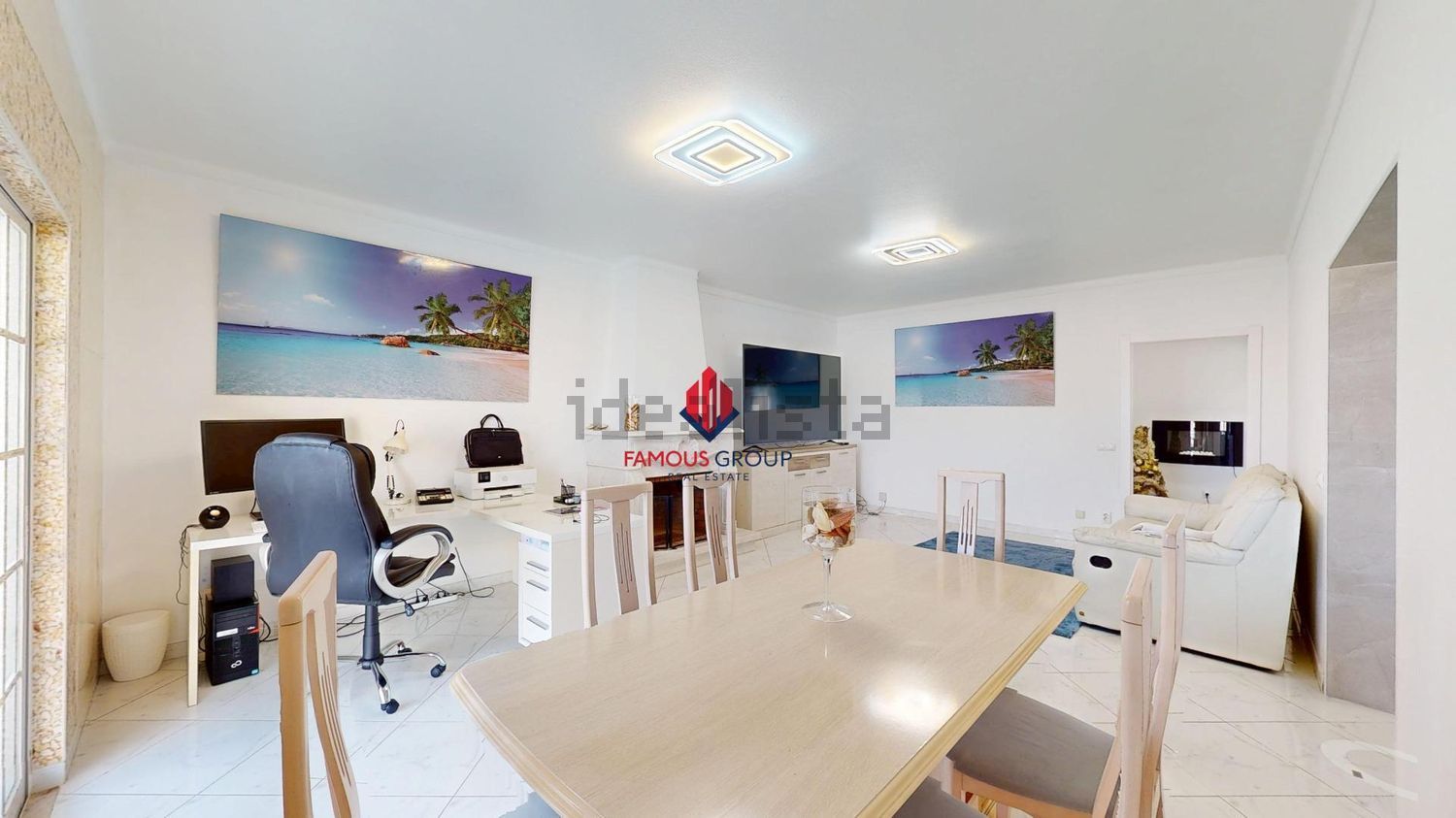 小楼房或独栋别墅出售在Centro de Parchal - 客厅