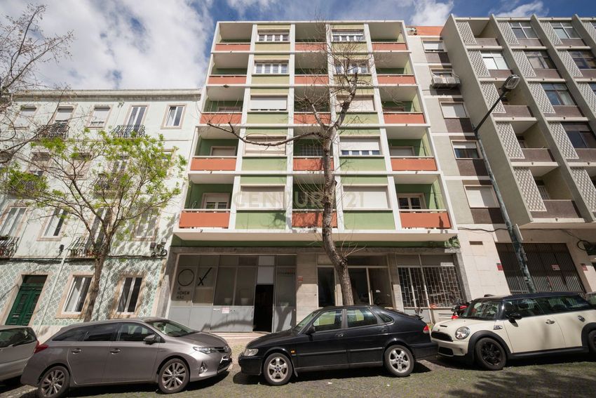 公寓 t2出售在Rua Gonçalves Crespo, 6