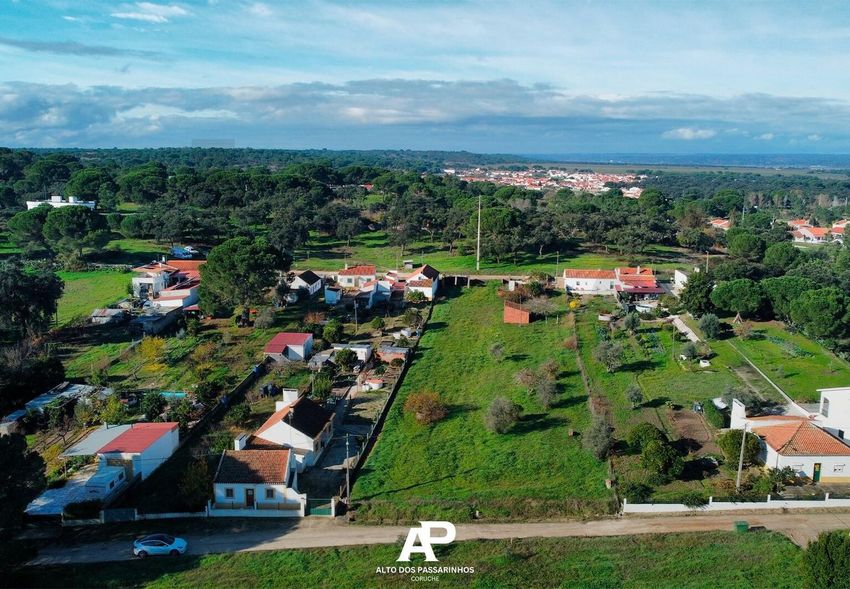 小楼房或别墅出售Alto dos Passarinhos s/n