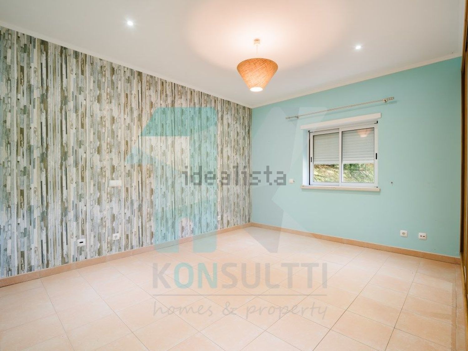 小楼房或独栋别墅出售在Praia da Luz - 居住