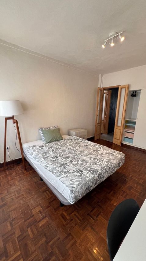 出租房间在Rua Martim Moniz, 56