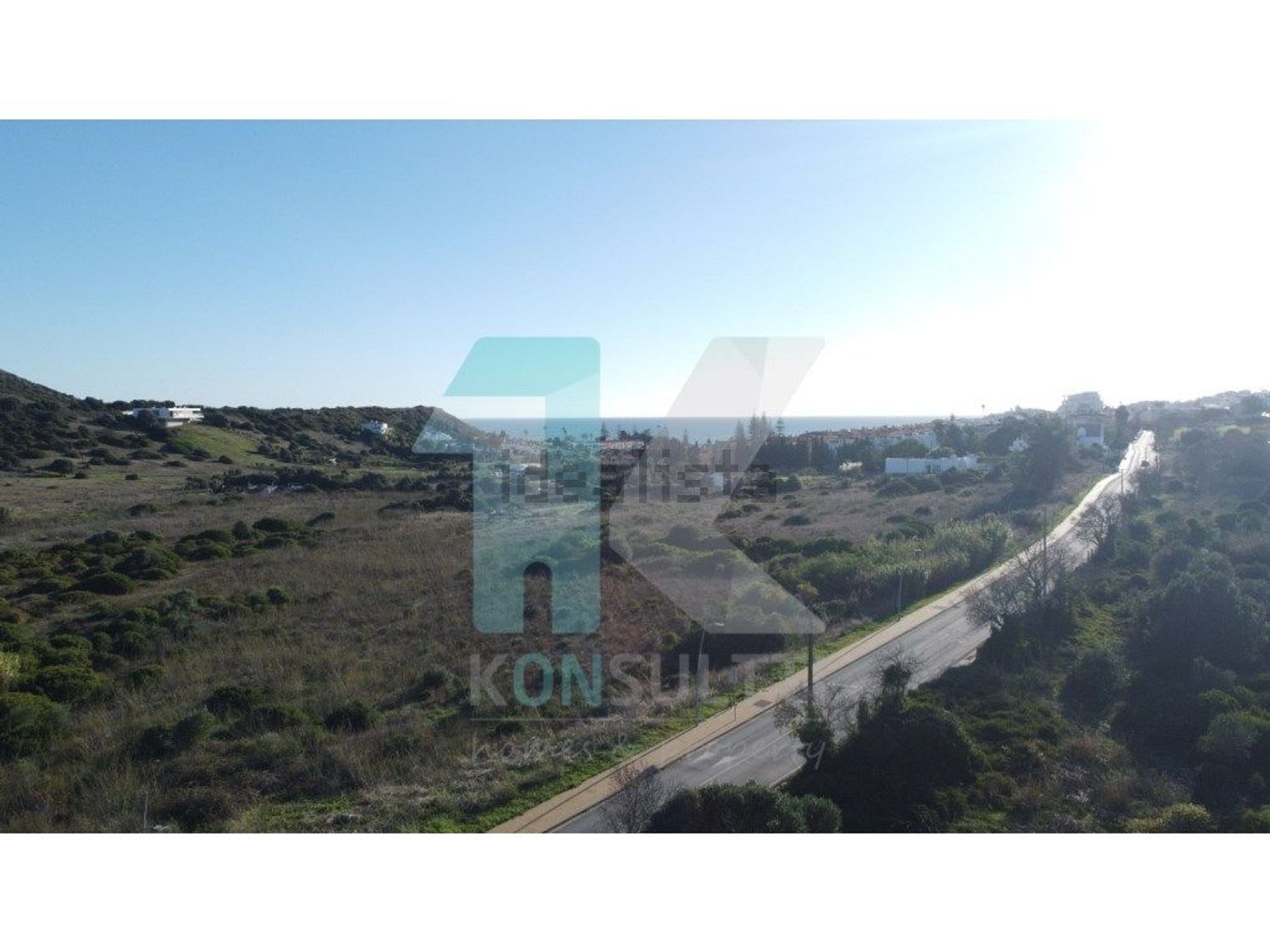 小楼房或独栋别墅出售在Praia da Luz - 视线