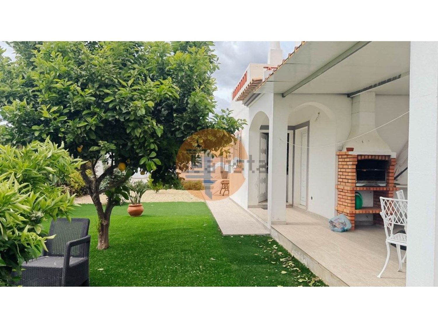 小楼房或独栋别墅出售在Quinta do Sobral - São Bartolomeu - 外立面