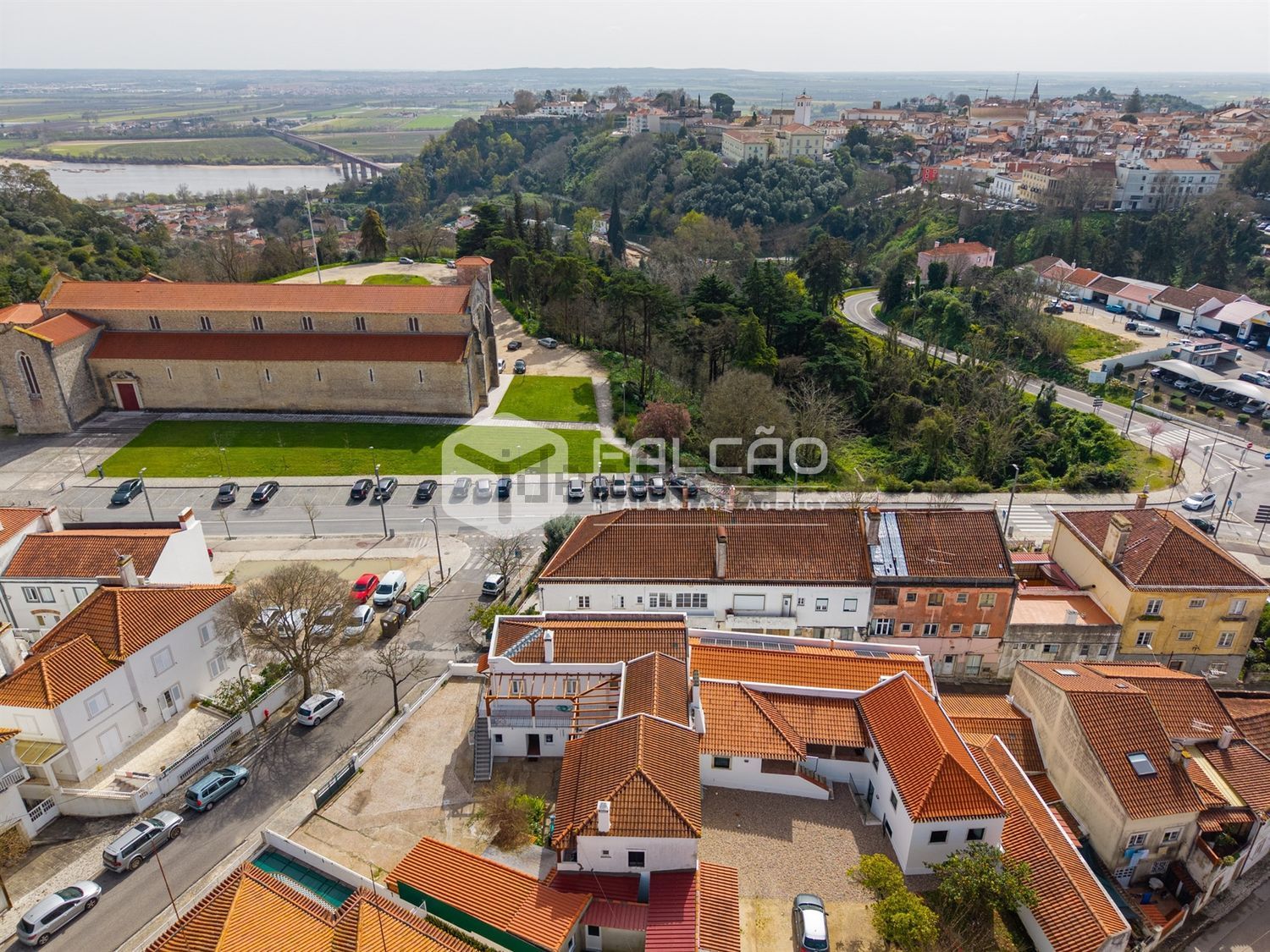出租公寓 t4在Cidade de Santarém - 阳台