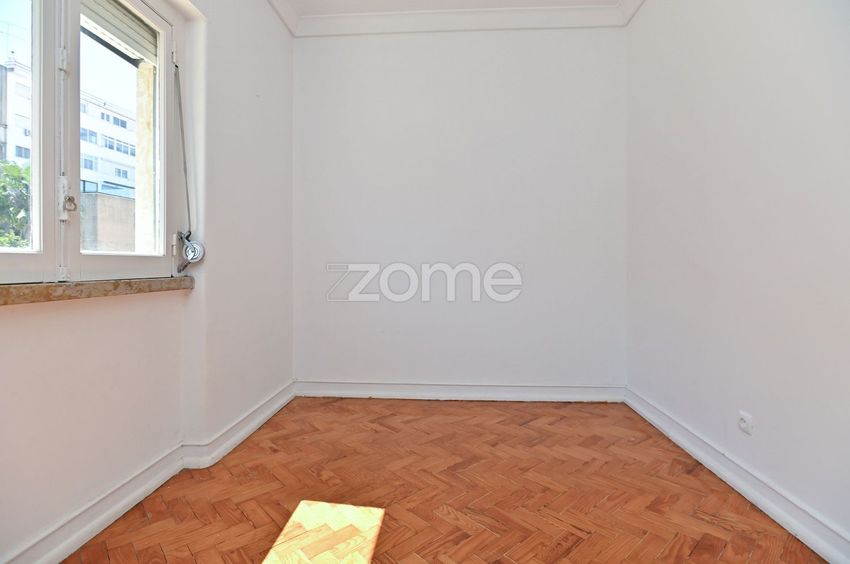 出租公寓 t2在Rua Conde das Antas, 48
