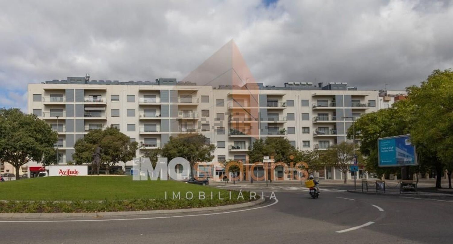 公寓 t3出售在Avenida Grupo de Forcados Amadores de Santarém - 视线