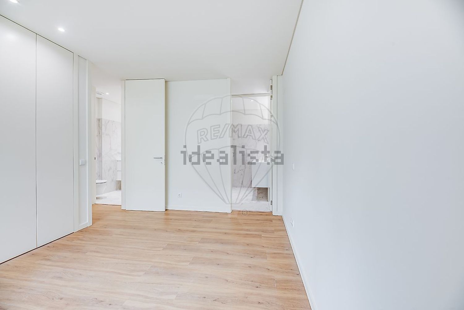 公寓 t2出售在Avenida Almirante Reis - 照片
