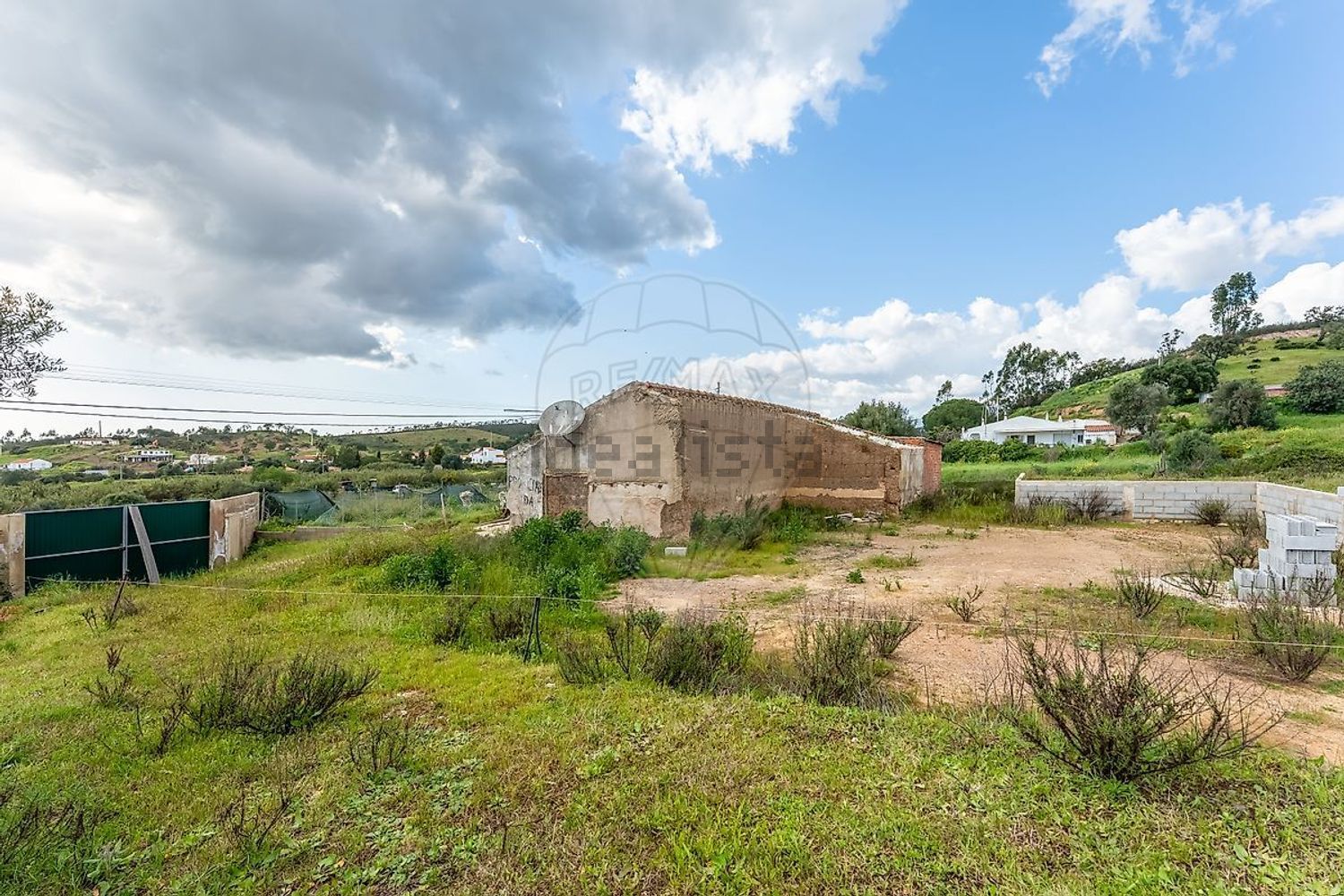 小楼房或独栋别墅出售在Zona do Autódromo do Algarve - 花园