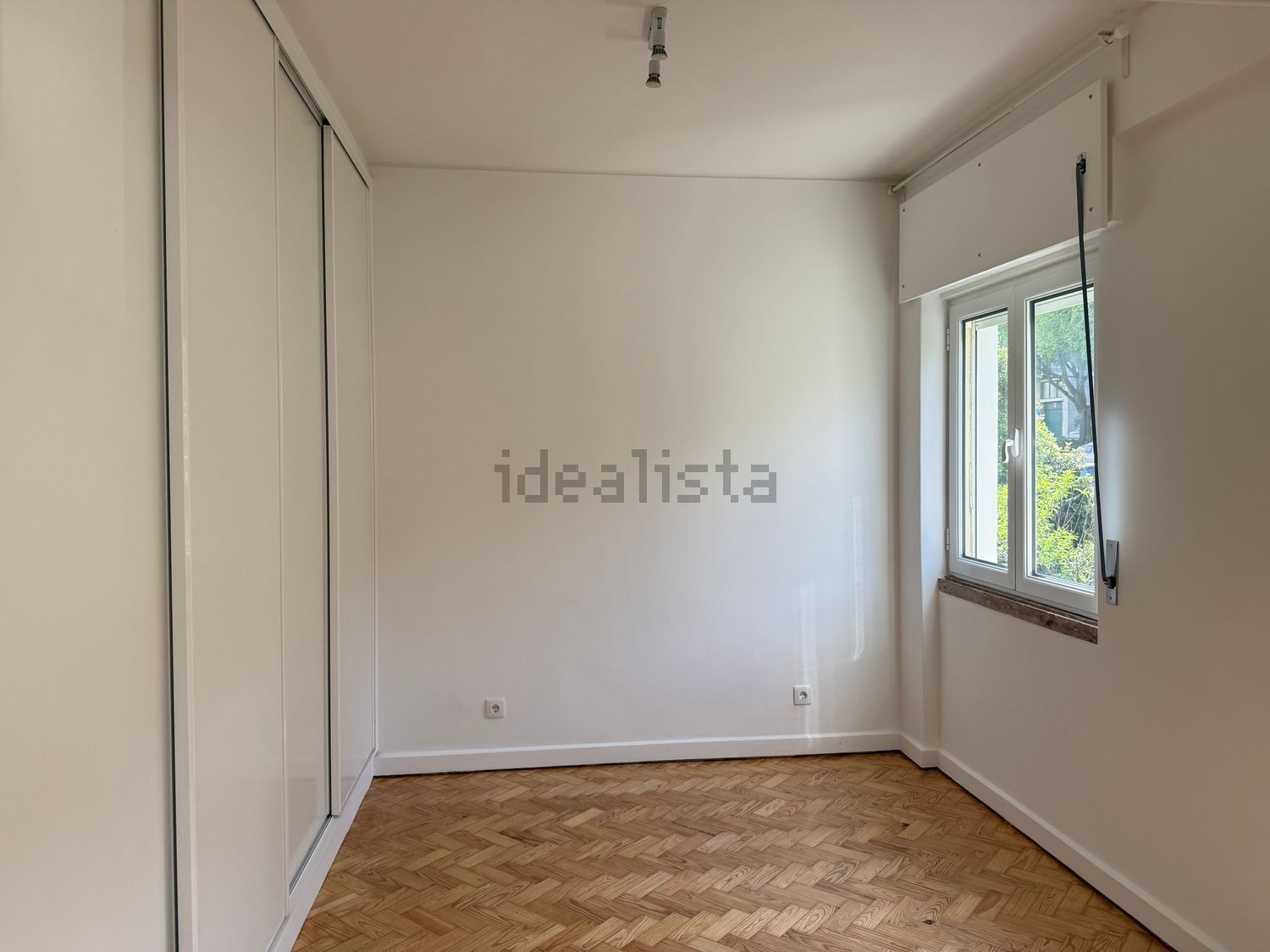 出租公寓 t3在Avenida Dom Luís I, 12 - 居住