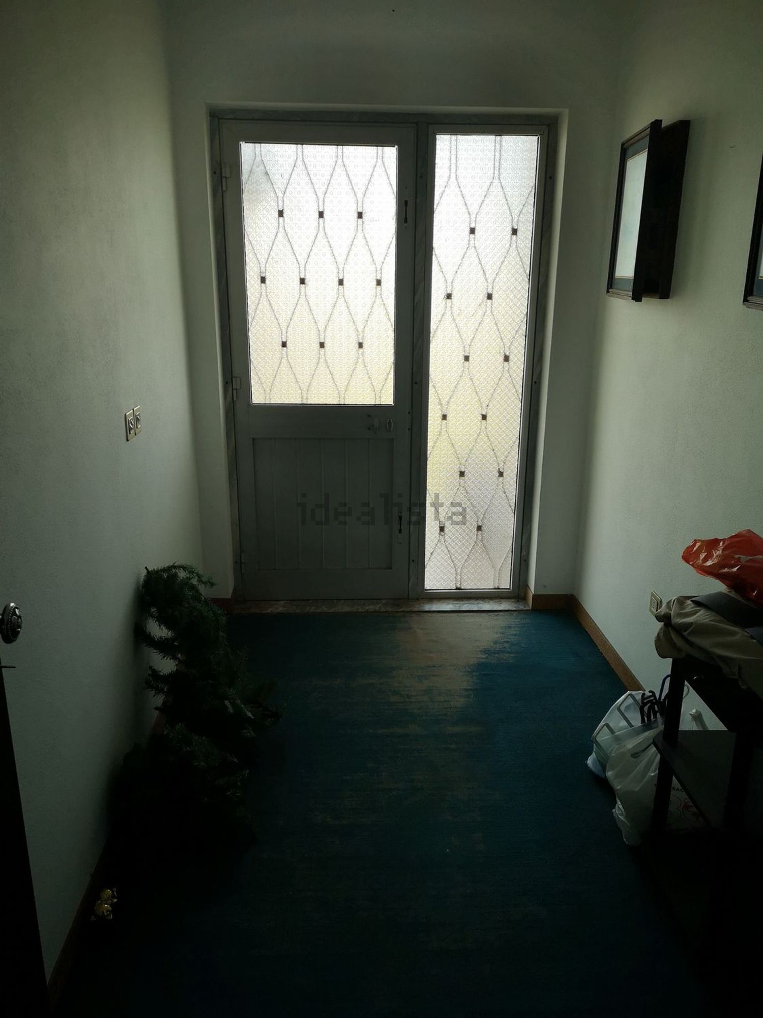 小楼房或独栋别墅出售在Rua do Centro Agrícola - 过道
