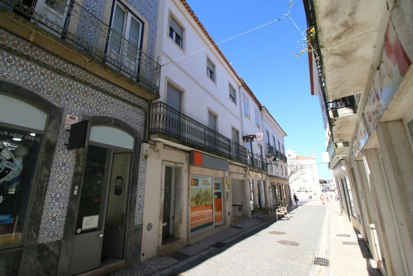 出租公寓 t3在Praça Sá da Bandeira, 13